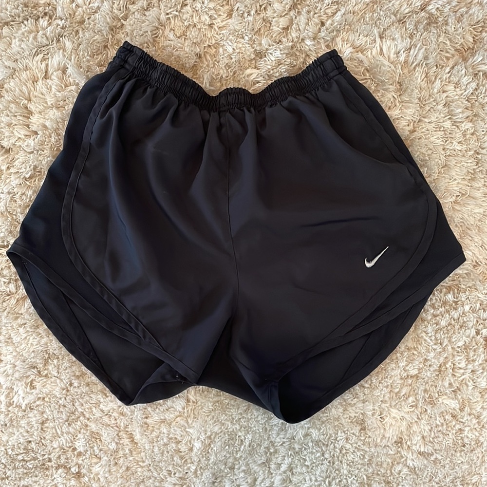 🖤 Black Nike Shorts